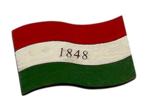Kézműves zászló alakú kokárda – Fa Kitűző 
