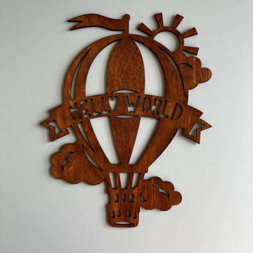Hőlégballon – fa fali dekor babaszobába